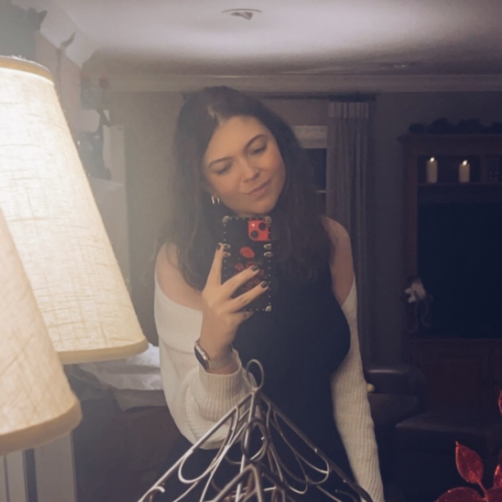 Meet your Posher, Emily